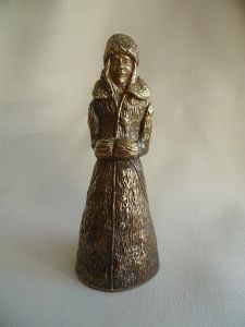 Колокольчик "Боярыня Морозова"  ― интерьер  мебель испания италия платки шелк шерсть бронза дорогое дерево  Капанни, предметы интерьера (мебель Италии)   paris.su Тел 89257720112 a6423260@yandex.ru 